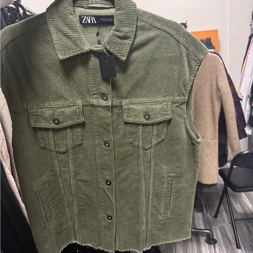 Zara Women's Olive Green Corduroy Vest